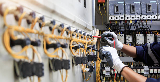 Professional Electrician technician working in Pennsburg, PA